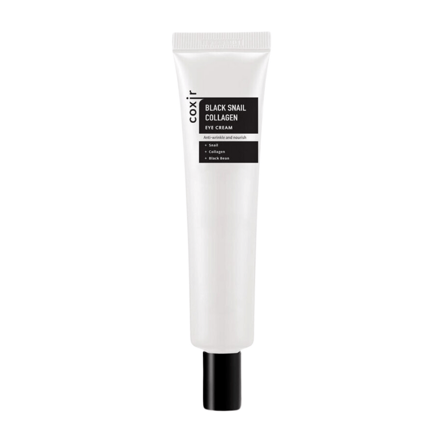 Bilden visar en tub av "Black Snail Collagen Eye Cream", en ögonkräm som framhäver ingredienser som snigelextrakt, kollagen och svart böna. Dessa ingredienser är kända för sina anti-rynk och närande egenskaper. Produkten är utformad för att återfukta och vårda den känsliga huden runt ögonen.